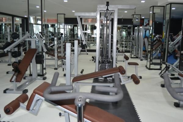 السعودية: منع لعبة "كمال الأجسام" بالأندية وإيقاف التعاقد مع مدربيها 