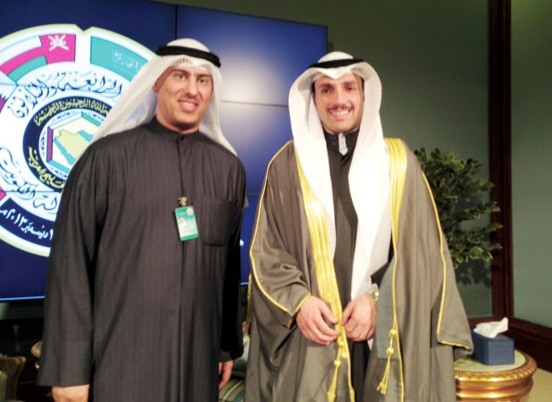 رئيس مجلس الامة مرزوق الغانم مع الزميل محمد الخالدي