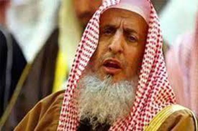 مفتي السعودية: المفجّرون لأنفسهم بأحزمة ناسفة مجرمون عجّلوا بأنفسهم إلى النار