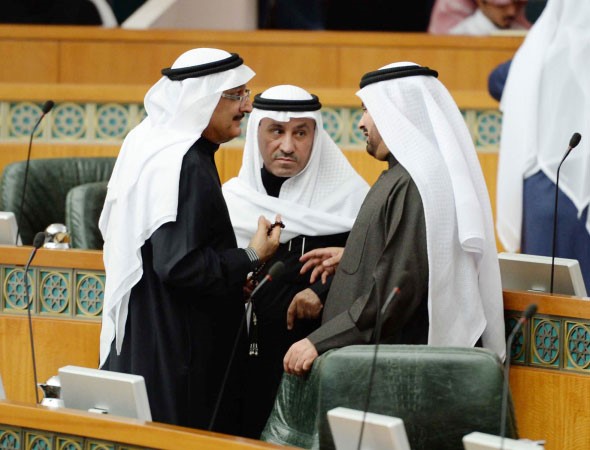 محمد طنا وكامل العوضي وحمدان العازمي﻿