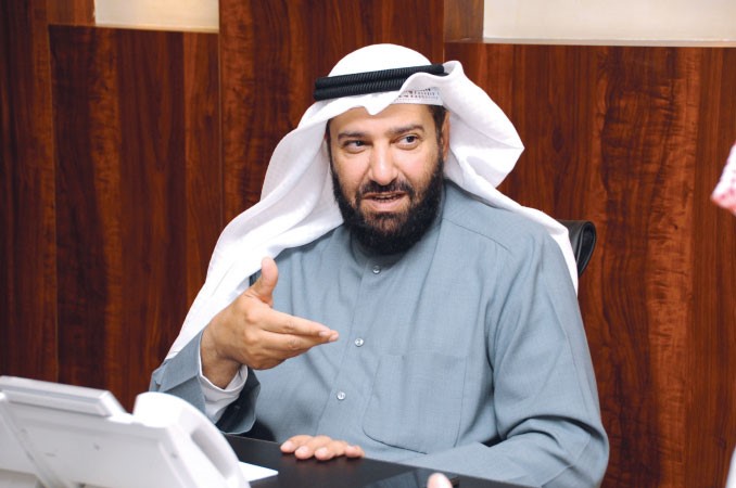 العمير: سنعقد جلسة خاصة لمناقشة قضية التقاعد الإجباري