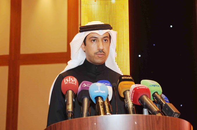 د فواز الحصينان يلقي كلمته 	اسامة ابوعطية﻿