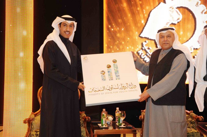 د فواز الحصينان مكرما حسين الخرافي ﻿