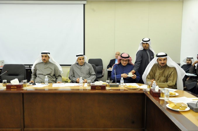 حمدان العازمي وعسكر العنزي ودعبدالله الطريجي وجمال العمر	متين غوزال﻿