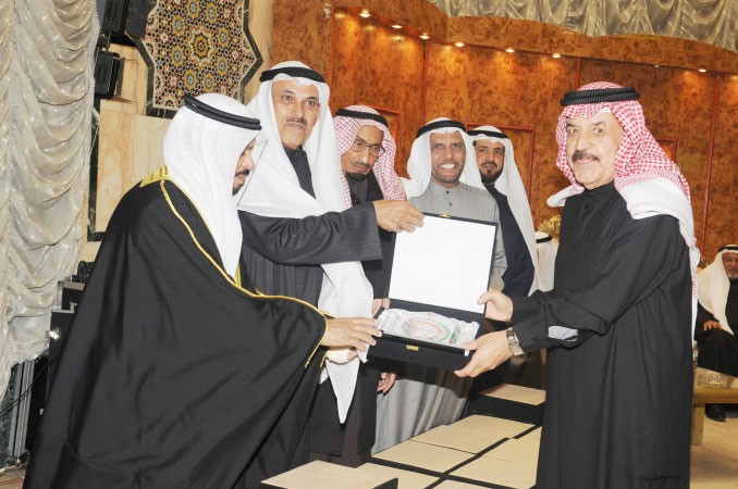 وتكريم عبدالله الفارس﻿