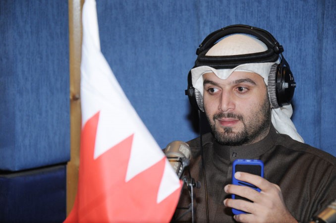 حمد القحطاني خلال تقديم احدى فقرات البرنامج