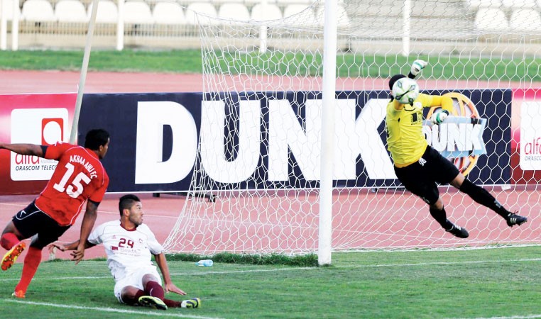 مواجهة نارية بين النجمة والاخاء الاهلي عاليه في صيدا عدنان الحاج علي