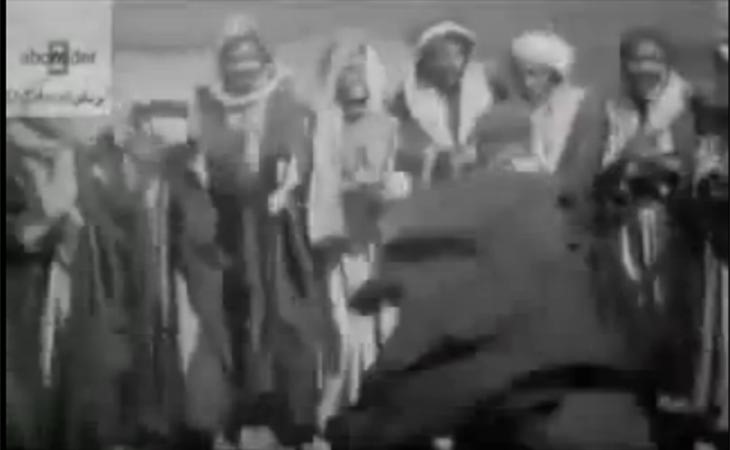 بالفيديو.. مقطع نادر لـ «دحة عنزة» عام 1915 بعدسة مستشرق الماني 
