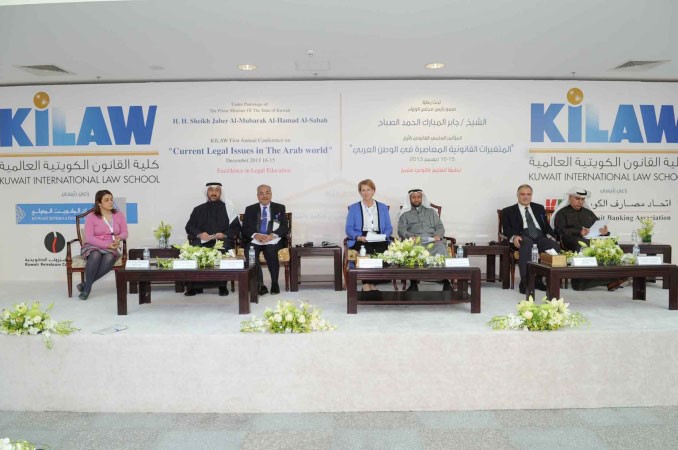 المتحدثون خلال المؤتمر اسامة ابوعطية