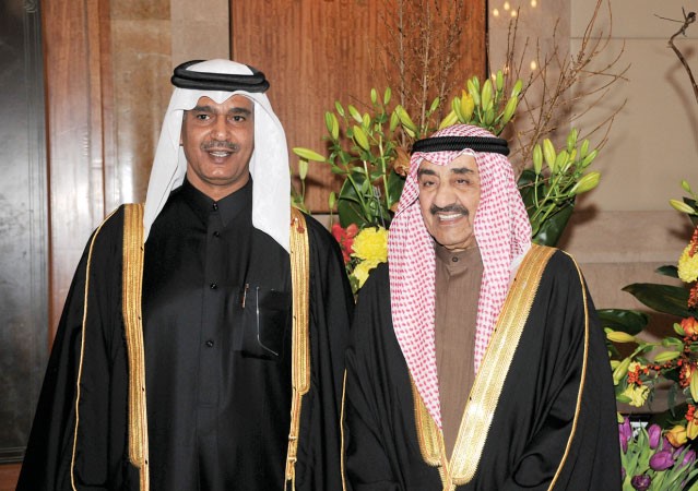 جاسم الخرافي مهنئا السفير القطري حمد ال حنزاب﻿