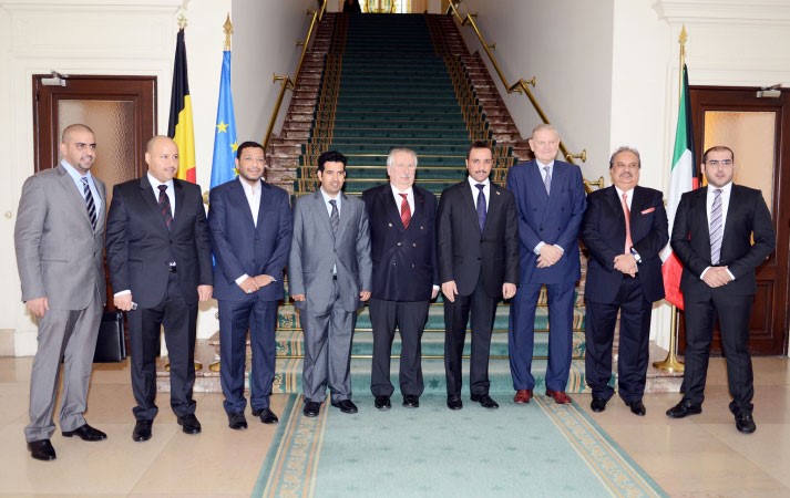 رئيس مجلس الامة مرزوق الغانم والنواب دعبدالكريم الكندري وسيف العازمي وفيصل الدويسان وطلال الجلال وراكان النصف والسفير ضرار الرزوقي مع رئيس مجلس النواب البلجيكي