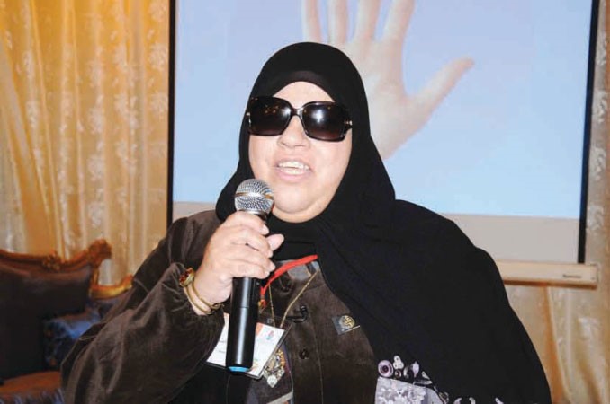  عواطف العنزي 