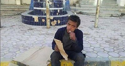 بالفيديو..مقطع محزن لطفل سوري يأكل ورق الكرتون