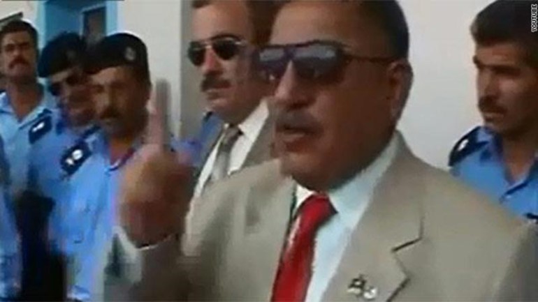 بالفيديو.. كيف يتكلم قائد شرطة الموصل مع جنوده