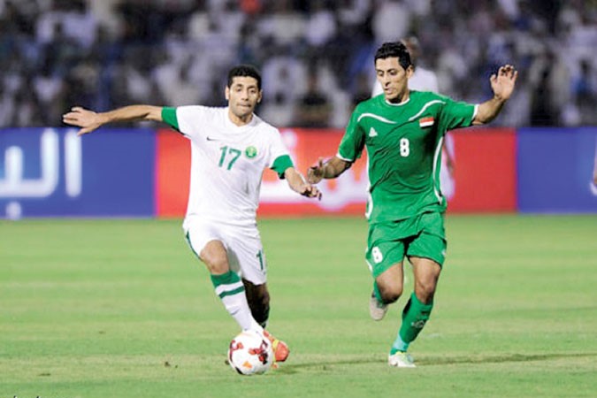 لاعب السعودية تيسير الجاسم احد اللاعبين المهمين في منتخب بلاده