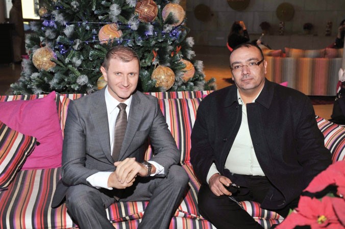 المدير العام الفيو بيرنارديني والزميل اسامة دياب خلال اللقاء هاني عبدالله