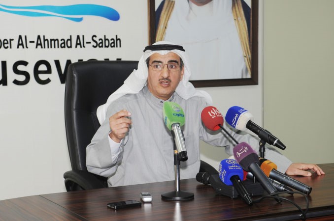 الابراهيم متحدثا خلال المؤتمر الصحافي ﻿