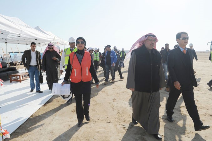 الوكيل المساعد احمد الحصان وممي المسعد ﻿