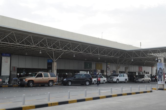 ازدحام امام صالة المغادرين﻿