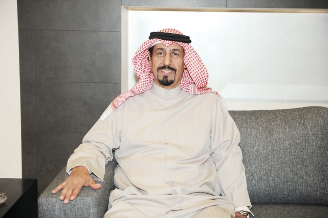 السفير الشيخ علي الخالد﻿