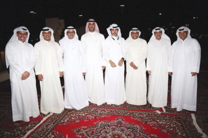 عيد الشهري مع مجموعة من اعضاء الحملة﻿