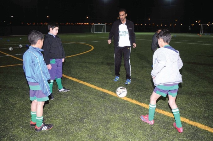 المدرب سعد المسافر يعلن عن انطلاق التدريب﻿