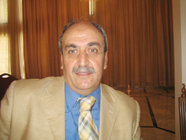  كامل الرفاعي﻿