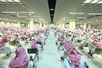لصوص يسرقون أسئلة الامتحانات في السعودية ويبيعونها بـ500 ريال