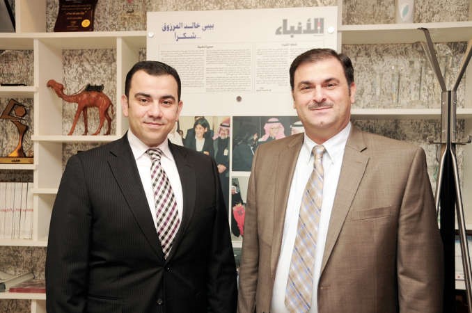 محمد عمر من مارينا يبارك للزميل فريد سلوم
