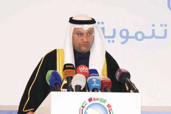 د علي العبيدي ملقيا كلمته﻿