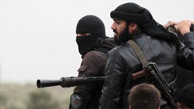 فيديو يظهر جثث معتقلين أعدمهم تنظيم "داعش" في حلب