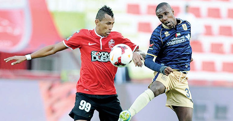 الاهلي يواصل صدارته بفوزه على دبي