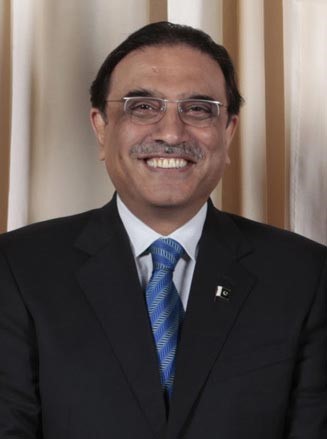 الرئيس الباكستاني السابق يمثل أمام القضاء في قضية فساد