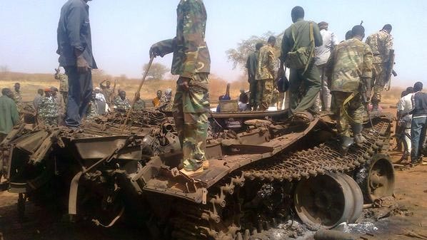 متمردو جنوب السودان يرفضون نقل المحادثات إلى جوبا