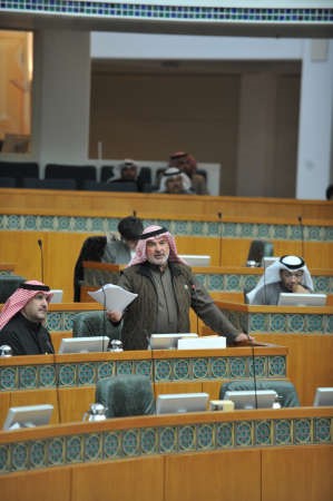 صالح عاشور
﻿