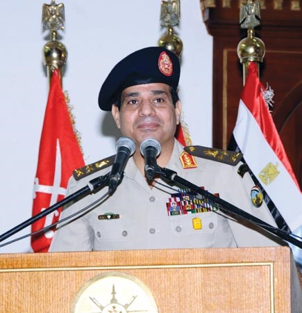 وزير الدفاع والانتاج الحربي المصري الفريق اول عبد الفتاح السيسي