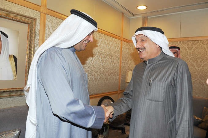 النائب كامل العوضي مهنئا د علي العبيدي