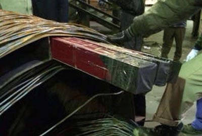 الخمور اخفيت بطريقة مبتكرة