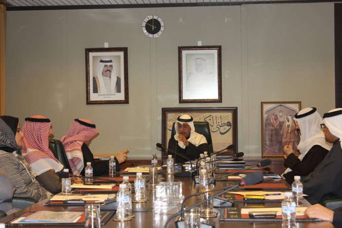 جانب من اجتماع الوزير دعبدالمحسن المدعج بقياديي التجارة امس