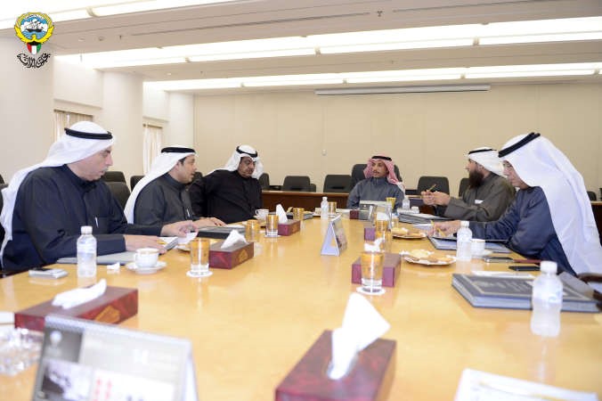 رئيس مجلس الامة مرزوق الغانم مترئسا اجتماع مكتب المجلس
