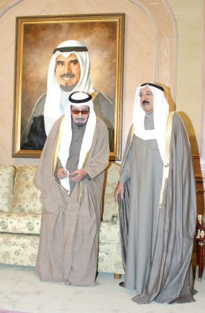 صاحب السمو الامير الشيخ صباح الاحمد مع سمو الامير الراحل﻿