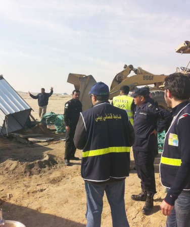 فريق التفتيش والضبطية القضائية يتابع عمليات الازالة