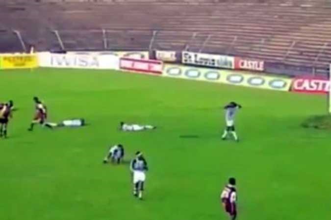 مقتل لاعب كولومبي.. "عند الحلاق"