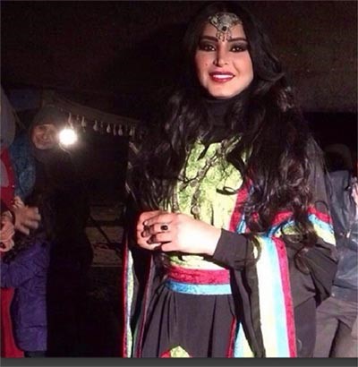 "الفانز" لريم عبد الله: ما أحلاكِ بالزي البدوي