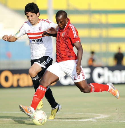 مدافع الزمالك محمود فتح الله يهدد بالرحيل في حال لم يتسلم حقوقه المادية