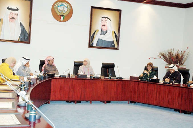 مريم الوتيد خلال الاجتماع ﻿