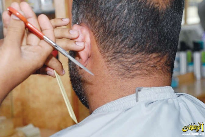 معدات الحلاقة قد تتسبب في انتشار العدوى
