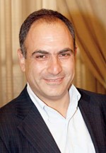 زياد اسود ﻿