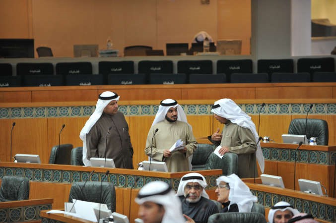 عادل الجارالله ودمحمد الحويلة وطلال الجلال﻿