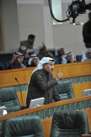 محمد طنا﻿